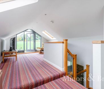 3 bedroom detached house to rent - Photo 4