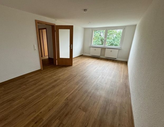 Bei Einzug 300,00EUR Prämie sichern! - Photo 1