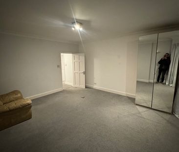 3 Bed Flat, Chatsworth Road, NW2 - Photo 5