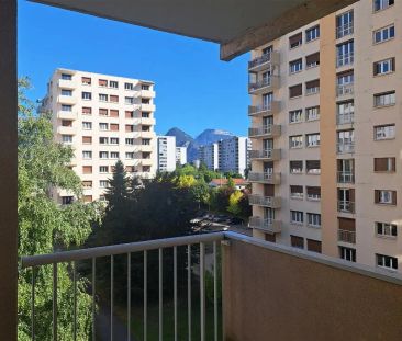 Location appartement 5 pièces - 104.6m² à Seyssins (38180) - Photo 2