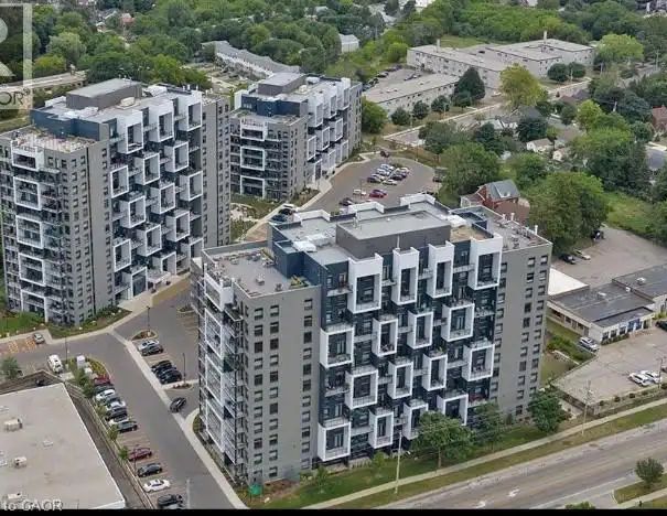 460B BELMONT Avenue W Unit# 113 | 460B BELMONT Avenue W Unit# 113, Kitchener - Photo 1