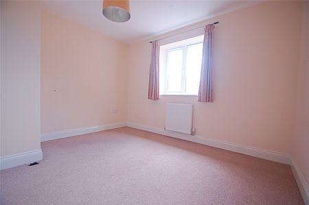 2 bed apartment to rent in Blueberry Way, Scarborough, YO12 - Photo 5