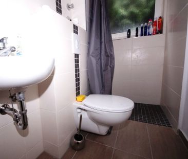 Hochmoderne Wohnung sucht Sie! - Foto 2