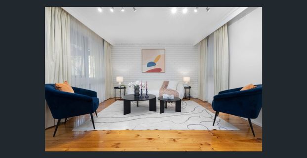 Family Comfort and Modern Living - Photo 1