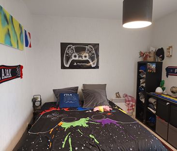 Location Appartement 3 pièces 69m² - Photo 3