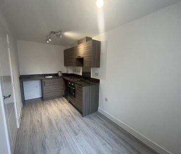 2 bedroom property to rent - Photo 4