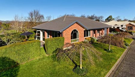 PREBBLETON - 4 X BEDROOMS, 2 X BATHROOMS, LOVELY HOME - Photo 5