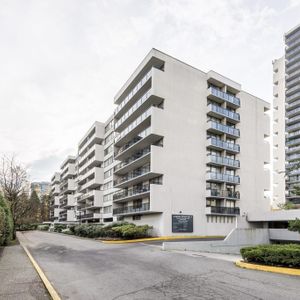 Lougheed Lodge - Photo 2