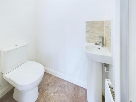 5 bedroom detached house to rent - Photo 5