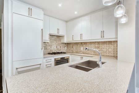 For Lease - 3500 Lakeshore Road Unit# 219, Oakville, Ontario - Photo 2