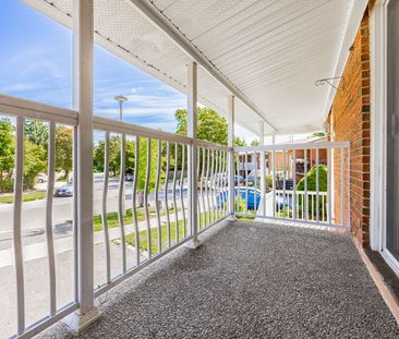 For Lease - 14 Roseville Drive, Brampton, Ontario - Photo 4