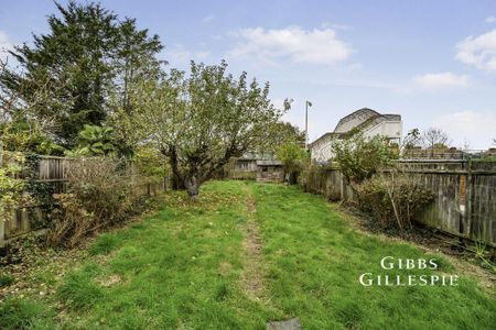 House share to rent - Photo 3