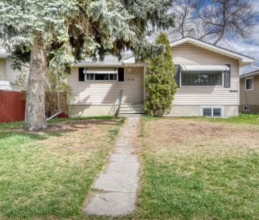 2 Bedroom Main Floor Bungalow | Private Backyard | $1,495 + Utiliti... - Photo 1