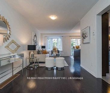 For Lease - 52 Edwin Pearson Street, Aurora, Ontario - Photo 6