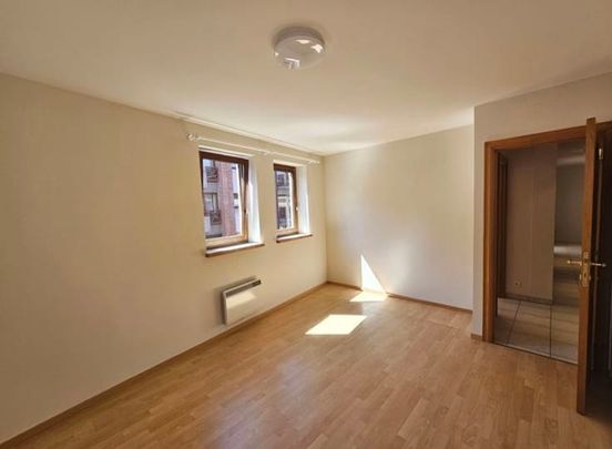 Appartement te huur - Photo 1