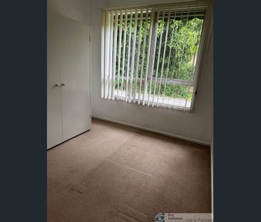 CENTRAL LOCATION - Photo 2