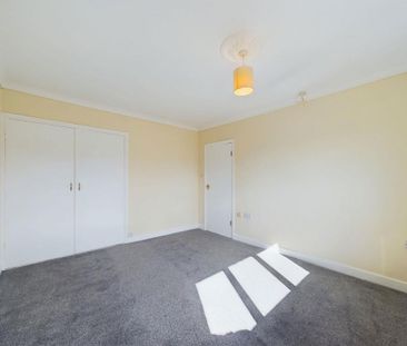 2 bedroom detached house to rent - Photo 4