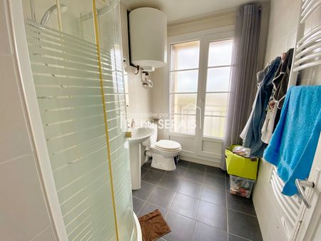 Location Appartement 1 pièce 29m² - Photo 3