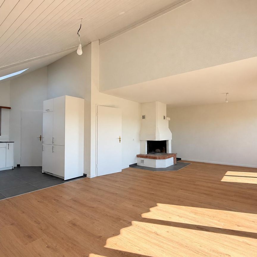 Wohnen mit Weitsicht grosszügige 4½-Zimmerwohnung mit Seesicht in ... - Foto 1
