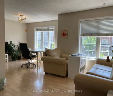 8 Cox Boulevard #13 - Photo 1