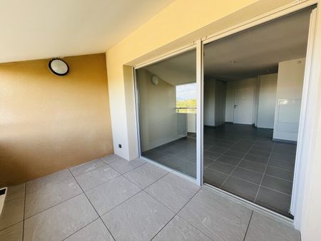 Location Appartement 2 pièces 43m² CARPENTRAS 84200 - Photo 5