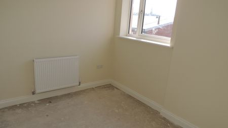 4 Bed Mid Terrace Meynell Road Leicester LE5 - Ace Properties - Photo 5