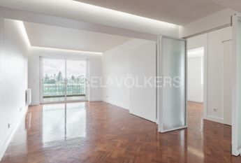 Apartamento T4 em Lisboa