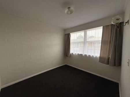 FIRST WEEK FREE - Handy, Homely Haven Near the ... - Photo 5