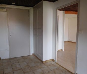 Location Appartement 1 pièce 32m² PIERREFEU DU VAR 83390 - Photo 6