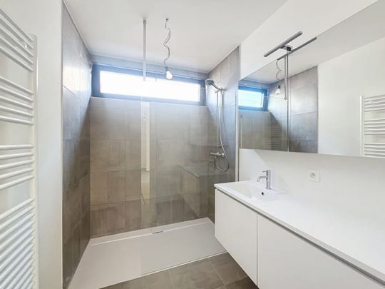 Appartement te huur - Photo 1