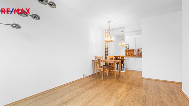 Pronájem bytu 2+kk v osobním vlastnictví 39 m², Praha 10 - Strašnice - Fotografie 1
