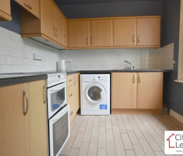 3 Bedroom Flat - Photo 4