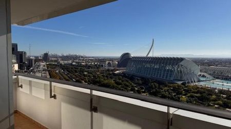 4 room luxury Apartment for rent in Valencia, Spain - Photo 2