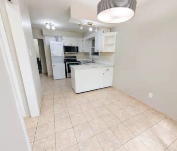 5775 Frontenac St - 1 | 5775 Frontenac St -, Niagara Falls - Photo 1