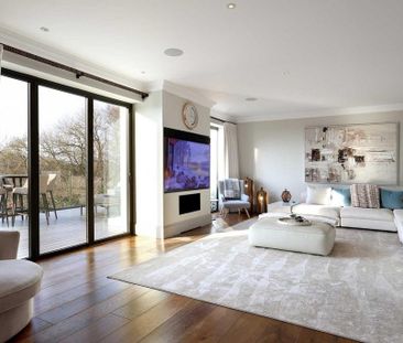 6 bedroom detached house to rent - Photo 2