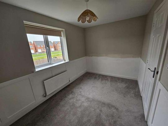 Brookes Lane, Hemlington, TS8 - Photo 1