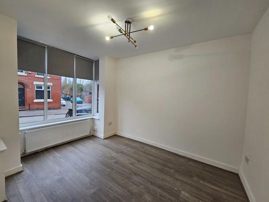 4 bedroom terraced house to rent - Photo 1