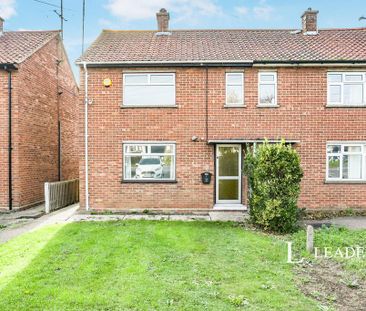 3 bedroom semi-detached house to rent - Photo 1