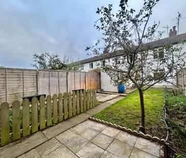3 bedroom terraced house to rent - Photo 4