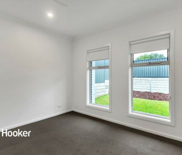 2/185A States Road, Morphett Vale SA, Belconnen - Photo 2