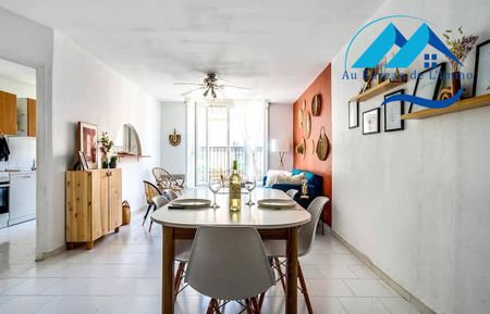 Location Appartement 3 pièces 72m² MARSEILLE 1er - Photo 2