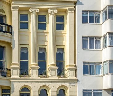 1 Bed Flat, Brunswick Terrace, BN3 - Photo 2