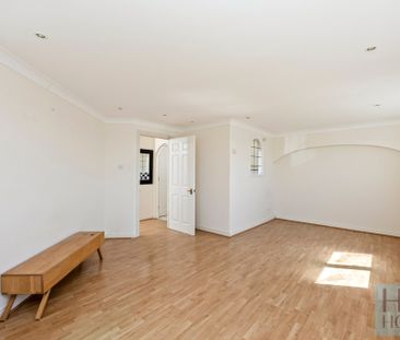 Collingwood Court, Brighton Marina Village - Photo 2