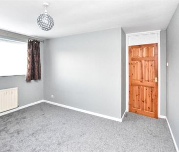 3 bedroom end of terrace house to rent - Photo 6