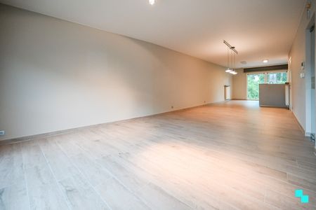 Tweeslaapkamer appartement in het centrum van Ingelmunster - Photo 4
