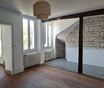 Location Appartement 3 pièces 86m² - Photo 4