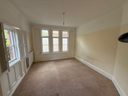 Unfurnished One Bedroom Apartment to Rent In Godalming - Photo 3
