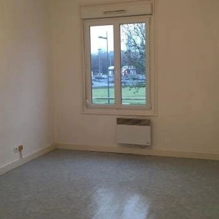 Location Appartement 2 pièces 62 m2 à Saint-Quentin - Photo 3
