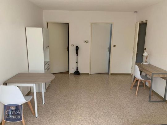 Location Appartement 1 pièce 26m² POITIERS 86000 - Photo 1