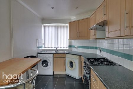 2 bedroom terraced house to rent - Photo 5